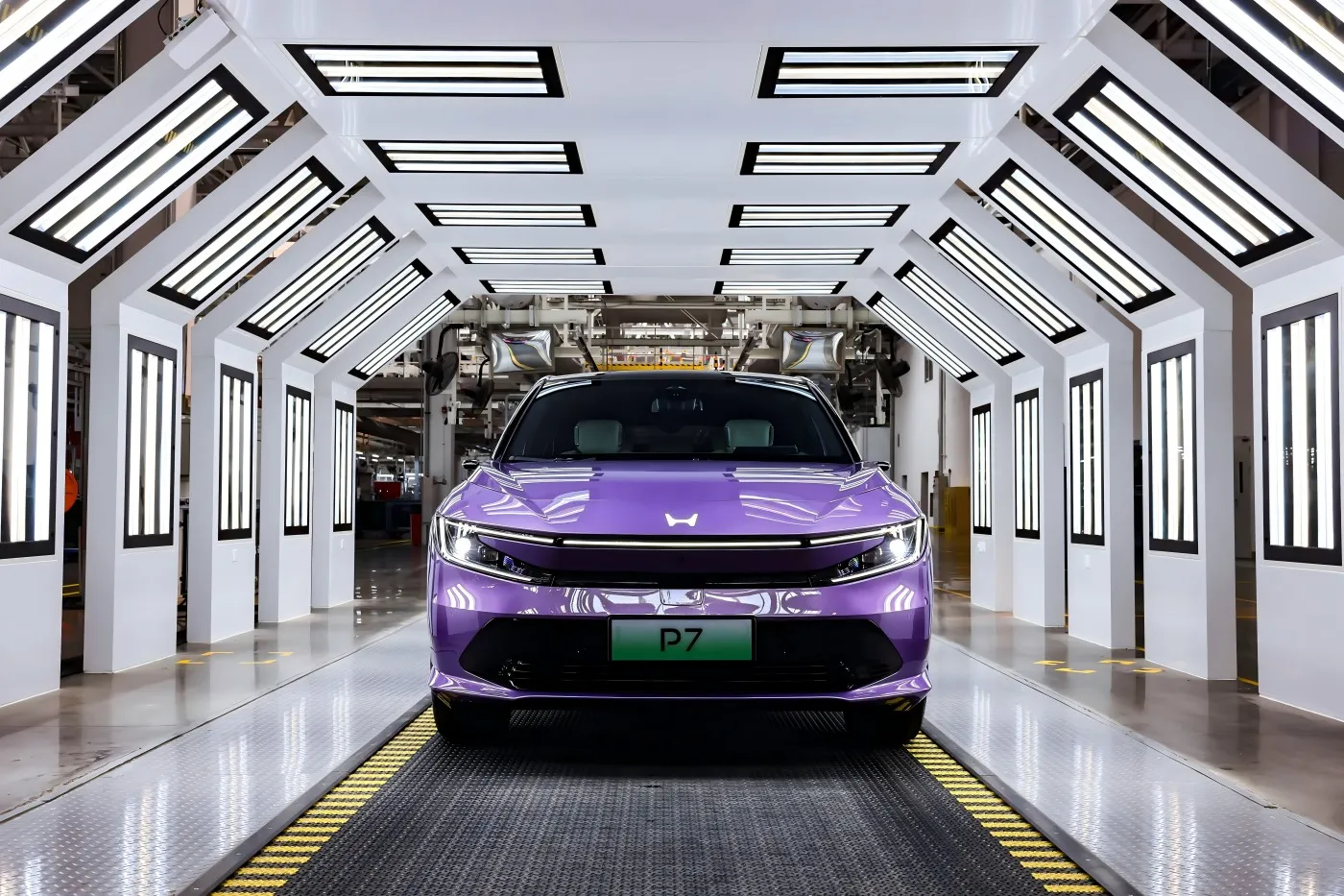 GAC Honda P7 resmen üretim hattından çıktı. Orta boyutlu bir SUV olarak konumlandırılmıştır ve gelecekte iki elektrikli araç daha başlatması bekleniyor.